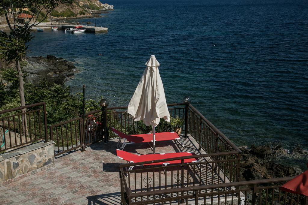 Villa Chara Ammouliani Esterno foto